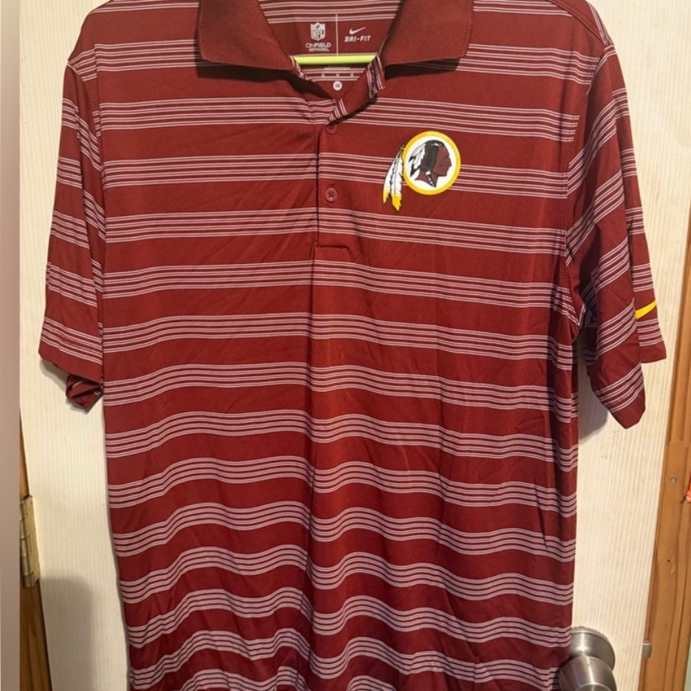 Washington Redskins dry fit polo size medium